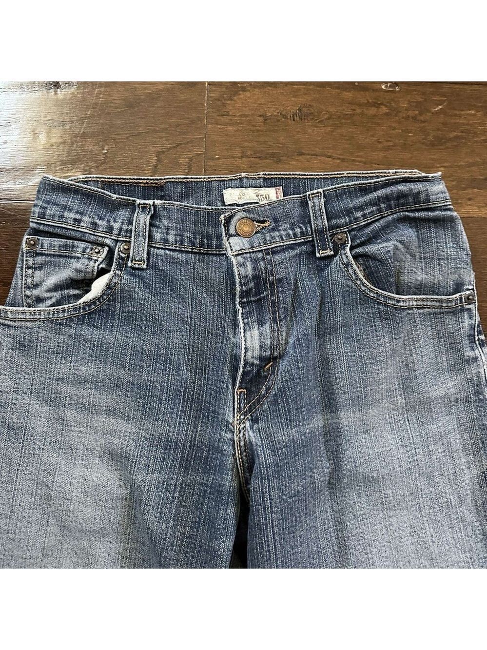 LEVIS-Vintage 550 bootcut jeans, size 6-EUC - Picture 6 of 14